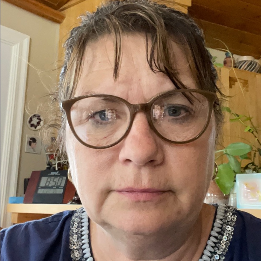Meet your Posher, Tina